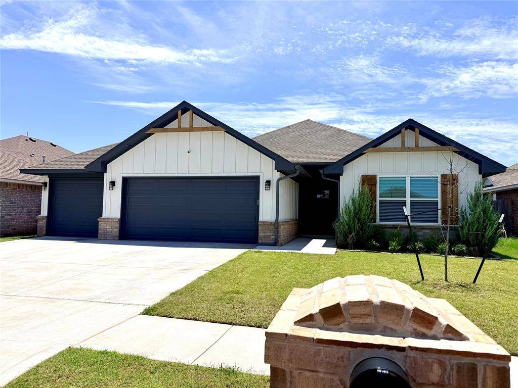 11020 SW 34th TER, Yukon, OK 73099