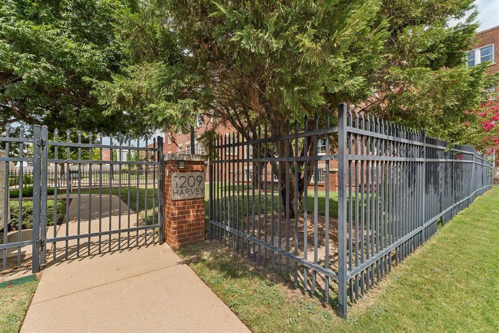 1209 N Harvey AVE #101, Oklahoma City, OK 73103