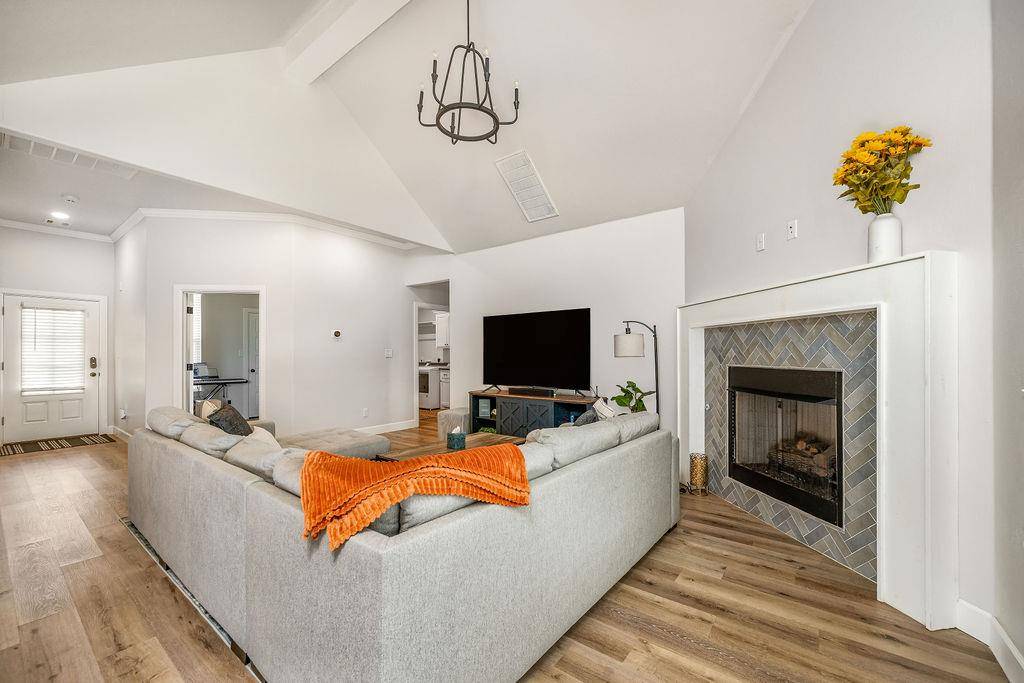 6296 NW 177th ST, Edmond, OK 73012