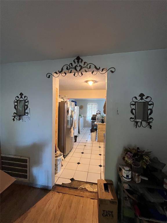 6209 NW 34th ST, Bethany, OK 73008