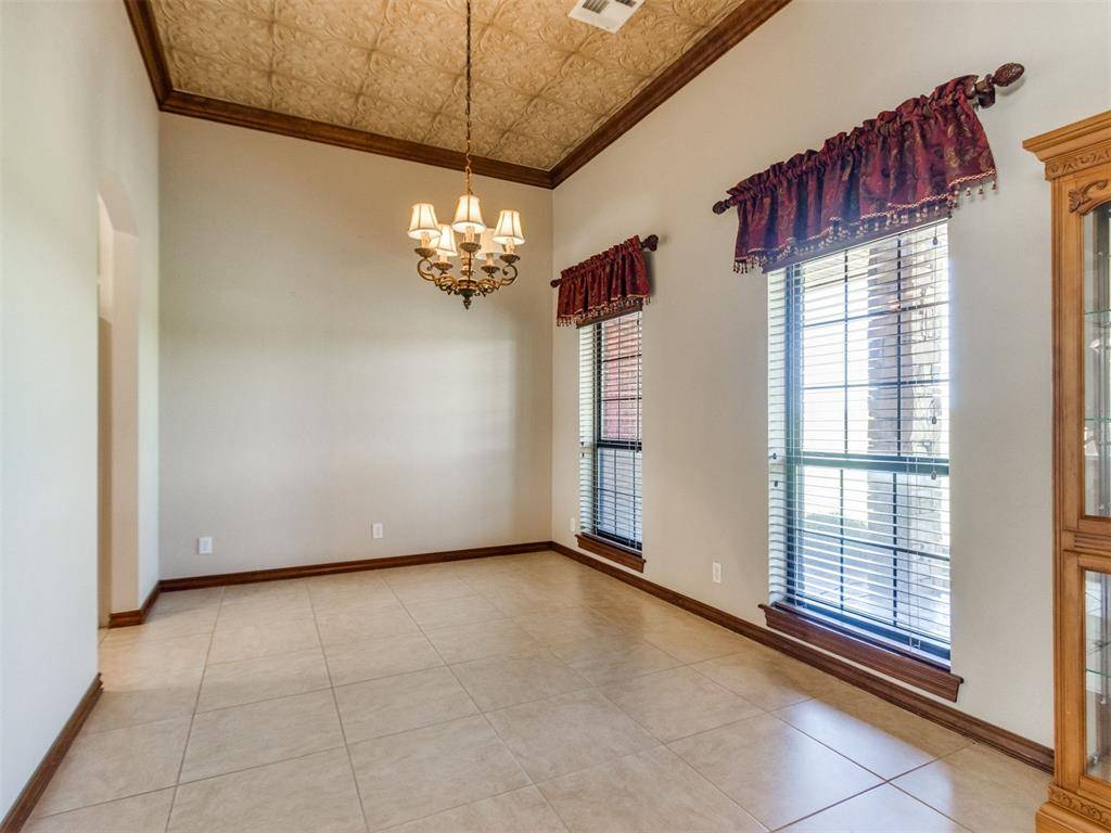 5101 Rustic Acres TRL, Noble, OK 73068