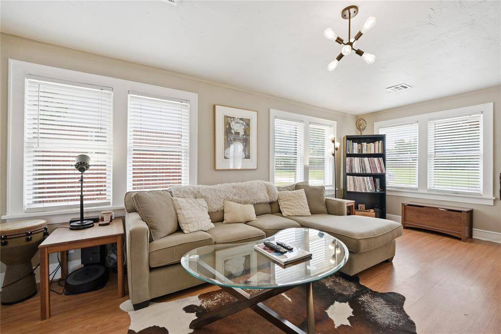 1237 NW 48th ST, Oklahoma City, OK 73118