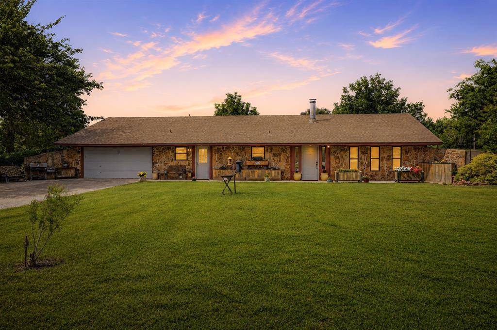 1211 E Rock Creek RD, Tuttle, OK 73089