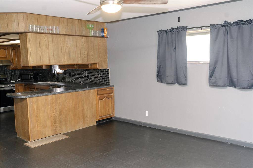 317 W 4th ST, Erick, OK 73645