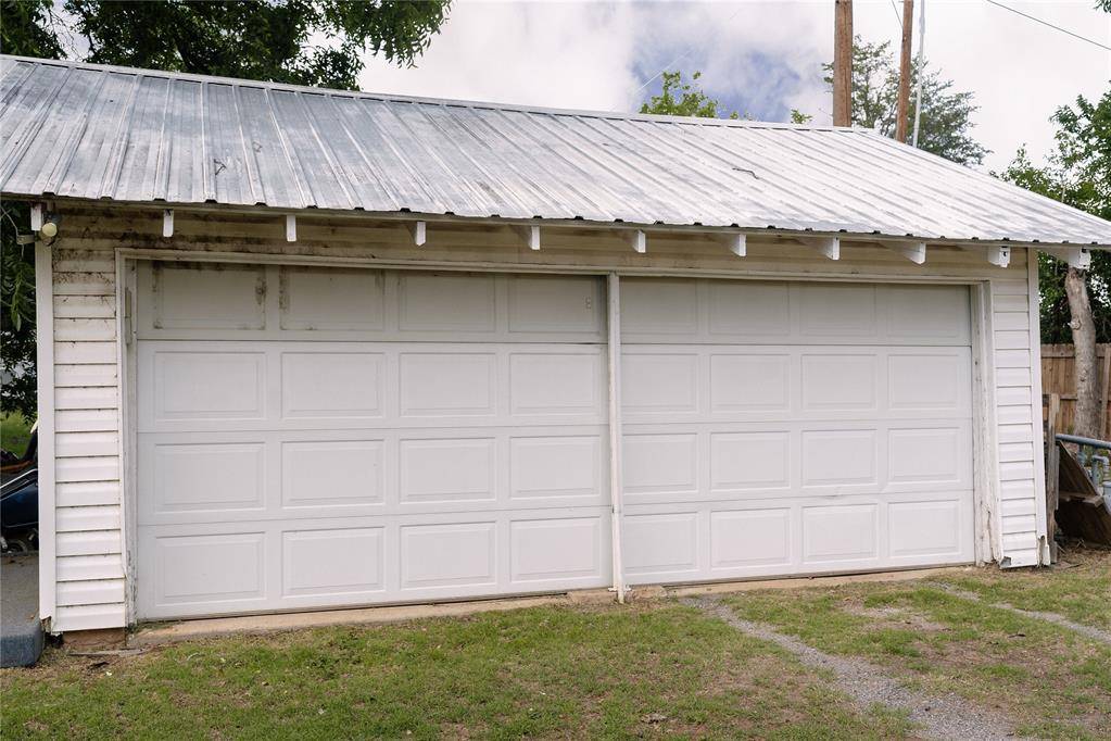 317 W 4th ST, Erick, OK 73645