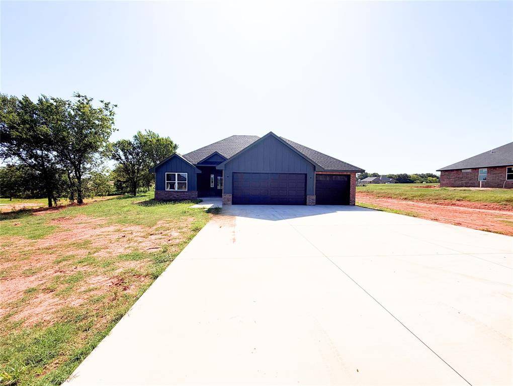 2209 Winter Ridge RD, Blanchard, OK 73010