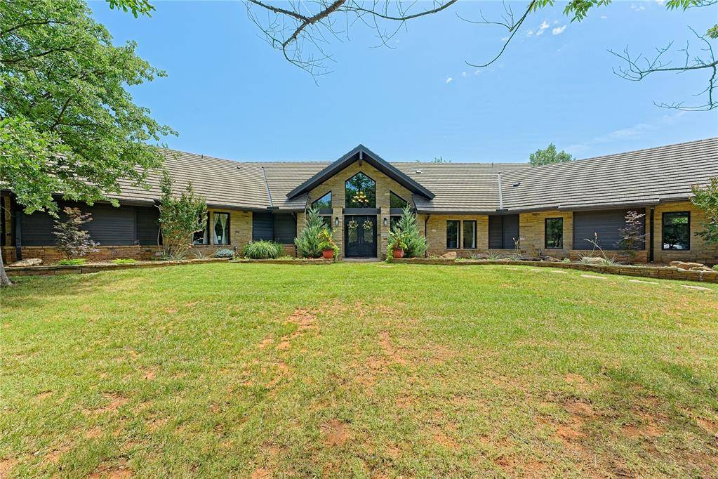 1051 Rockland RDG, Norman, OK 73026