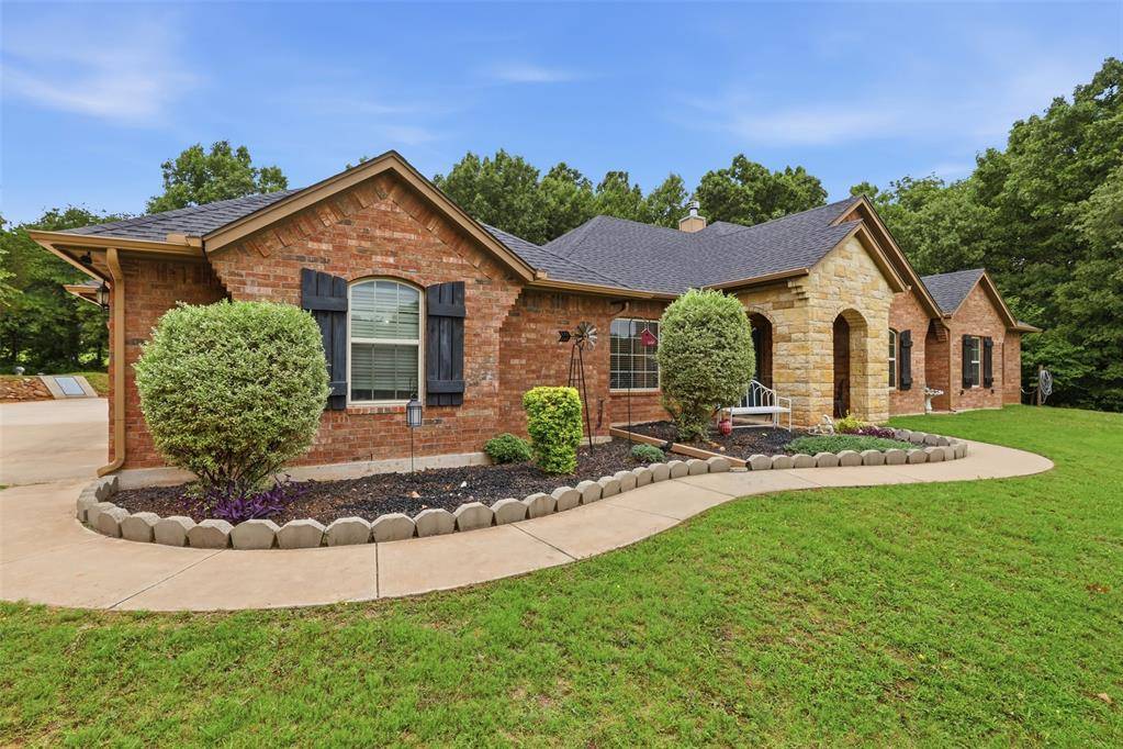 20301 Bow Xing, Newalla, OK 74857
