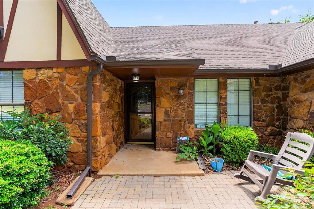 1707 Wheaton DR, Norman, OK 73071