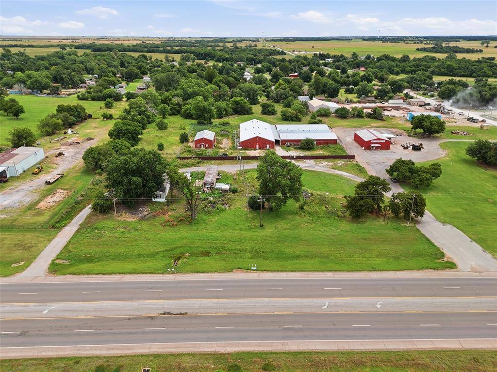 6925 US Highway 81 HWY, Hennessey, OK 73742