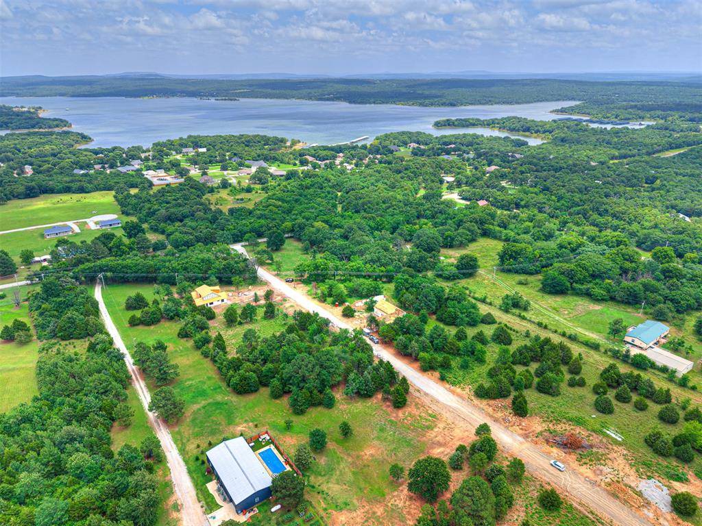 20 Emberlyn LN, Eufaula, OK 74432