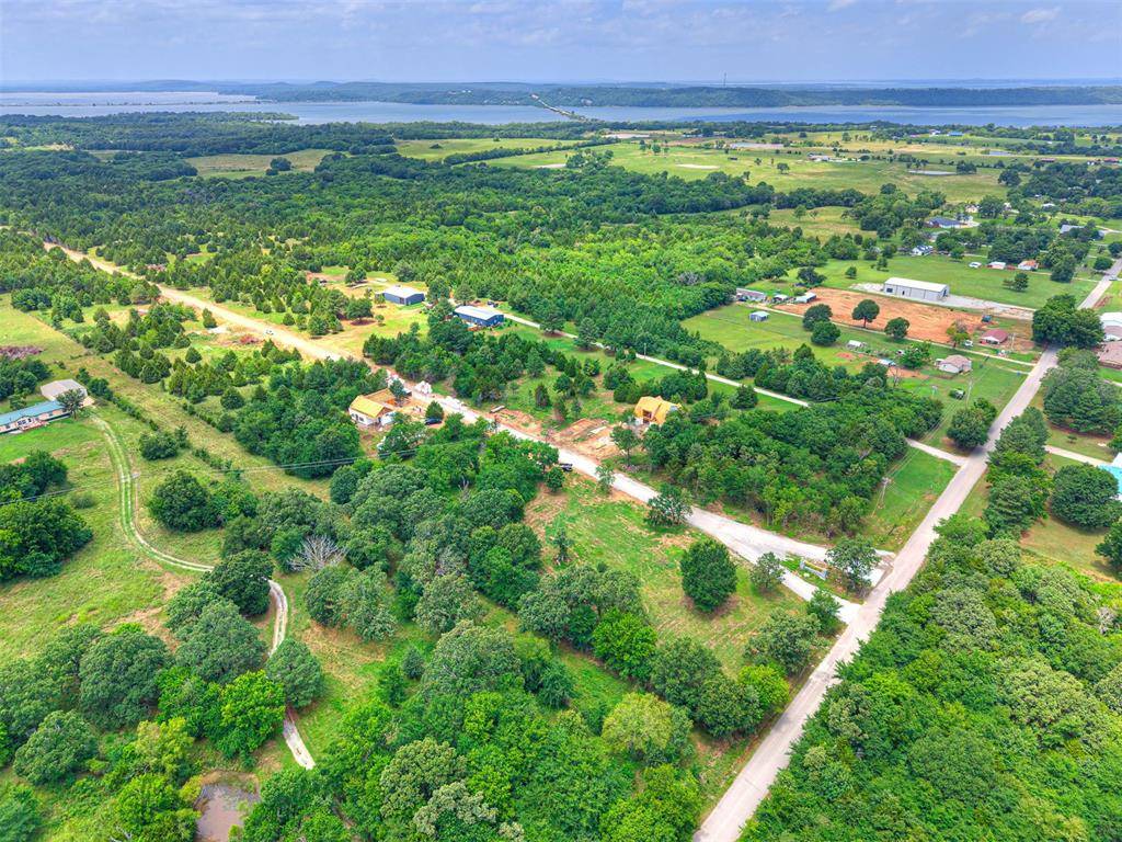 22 Emberlyn LN, Eufaula, OK 74432