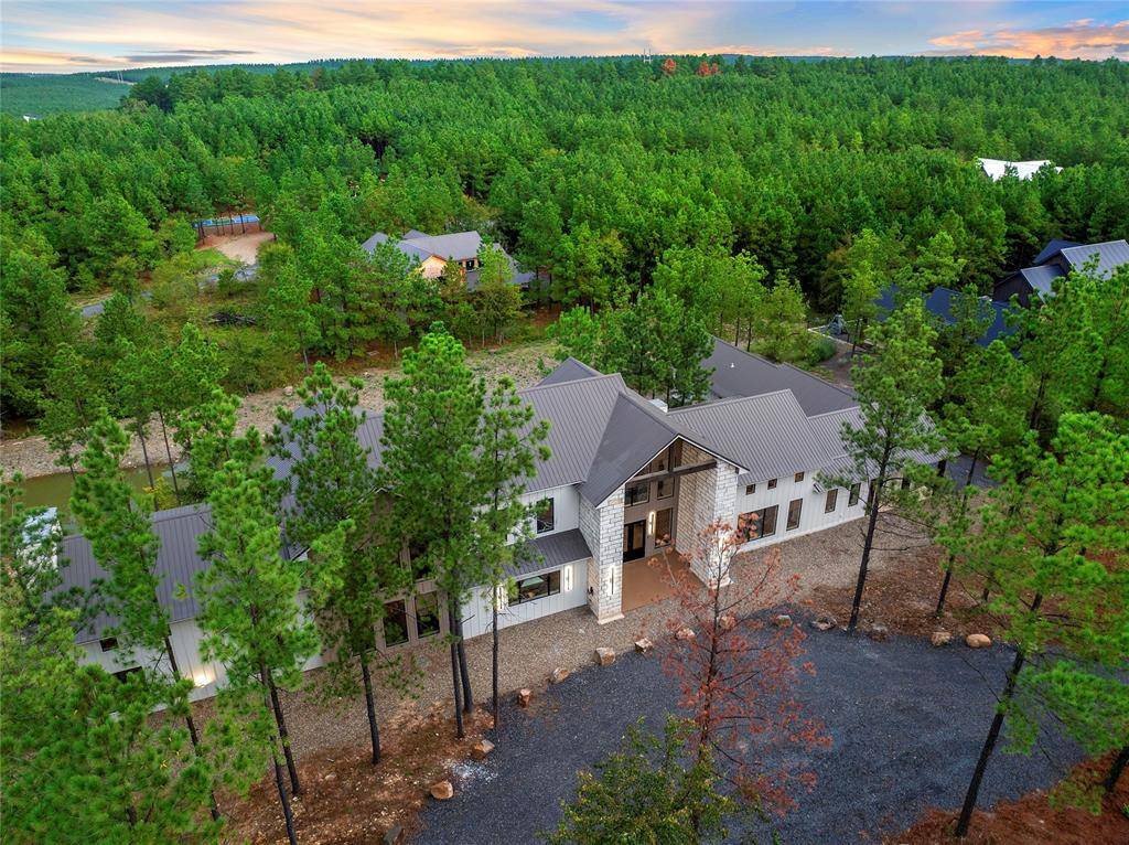 269 Boulder PATH, Broken Bow, OK 74728