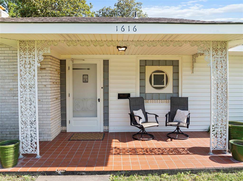 1616 SW 6th ST, Ardmore, OK 73401