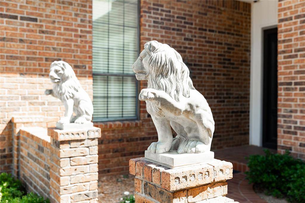 5000 Misty Glen CIR, Oklahoma City, OK 73142