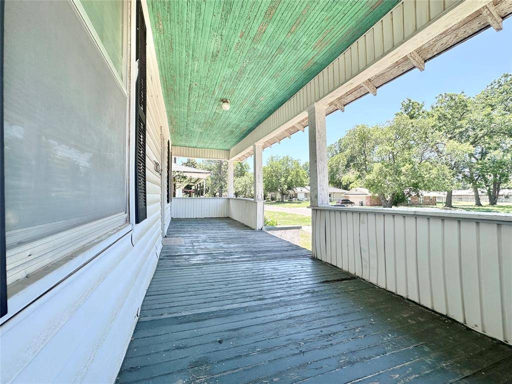 327 N Park AVE, Shawnee, OK 74801