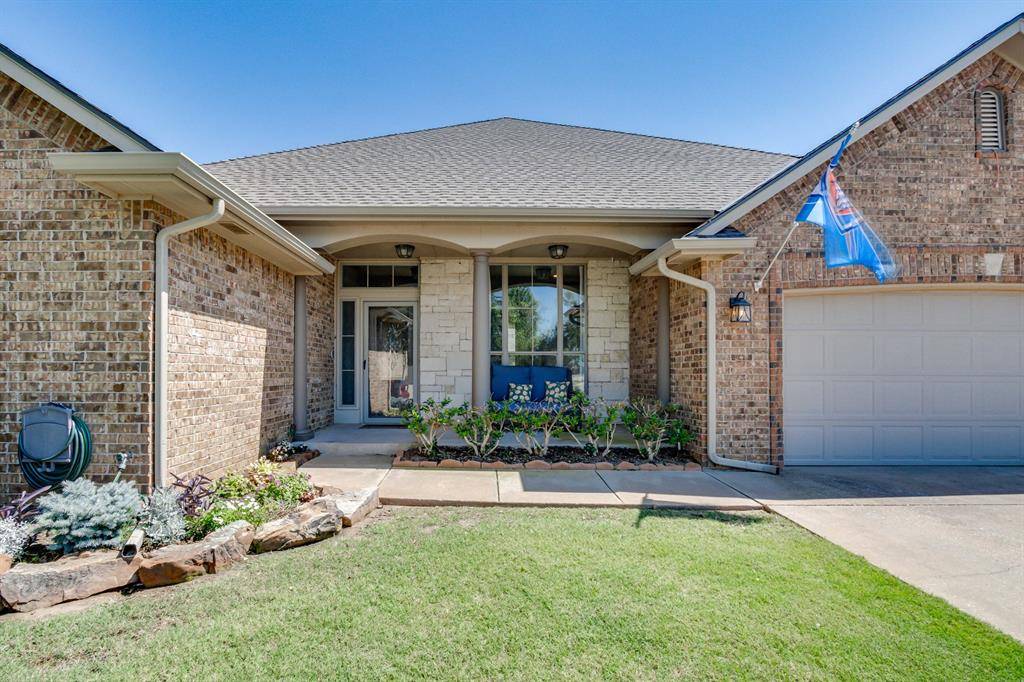 8920 NW 111th ST, Oklahoma City, OK 73162