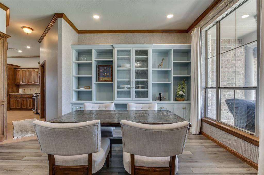 8920 NW 111th ST, Oklahoma City, OK 73162