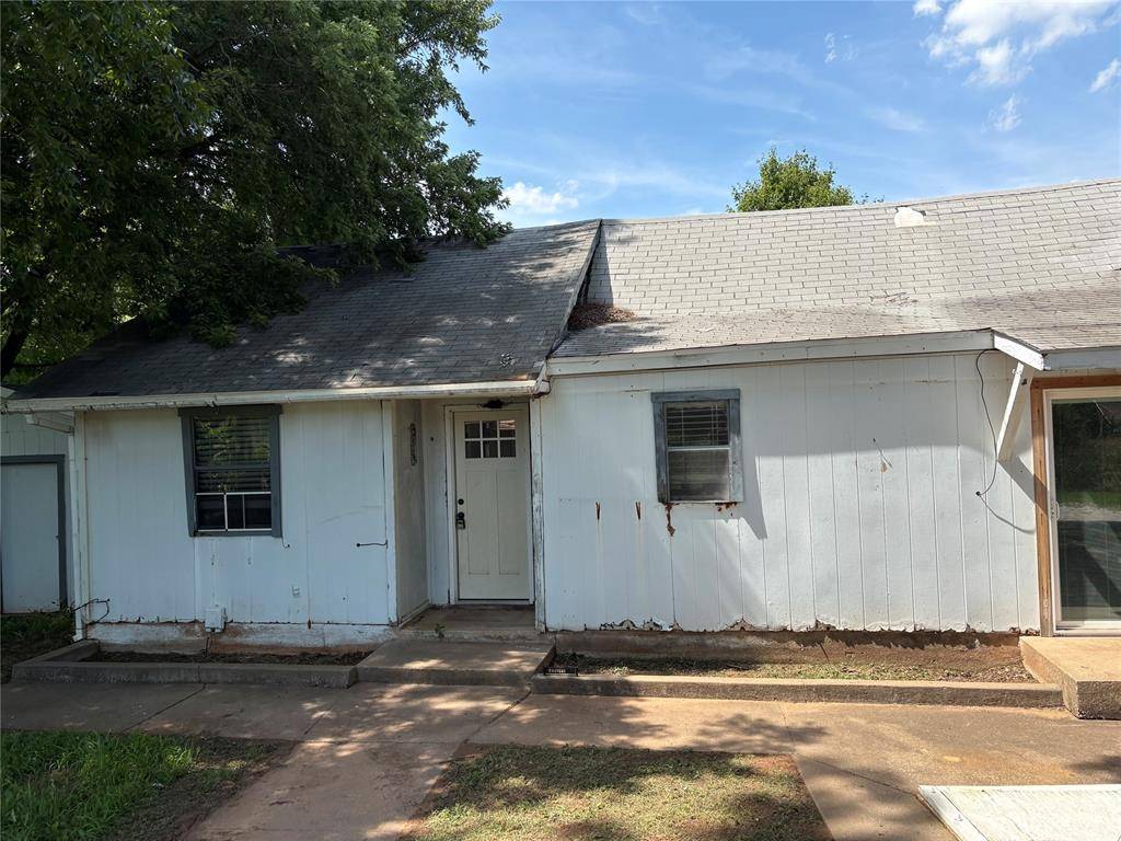 513 11th ST, Pawnee, OK 74058