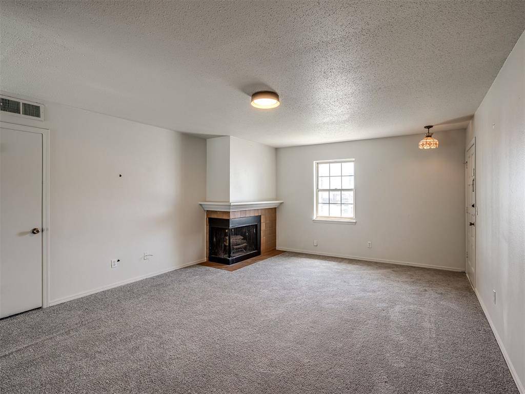 11301 N May AVE #C, Oklahoma City, OK 73120
