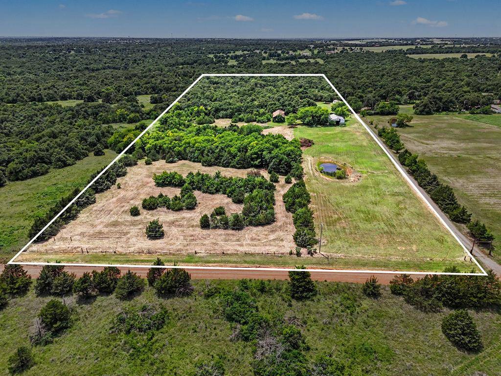 9925 S Anderson RD, Guthrie, OK 73044