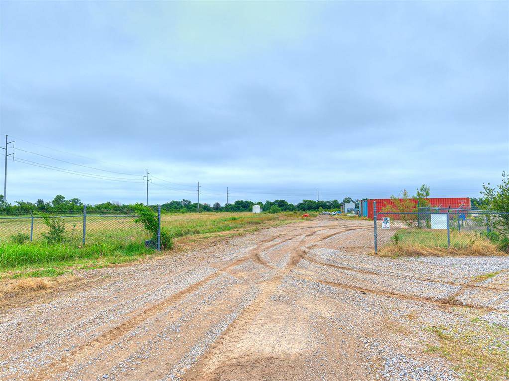 41500 Wolverine RD #Block C, Shawnee, OK 74804