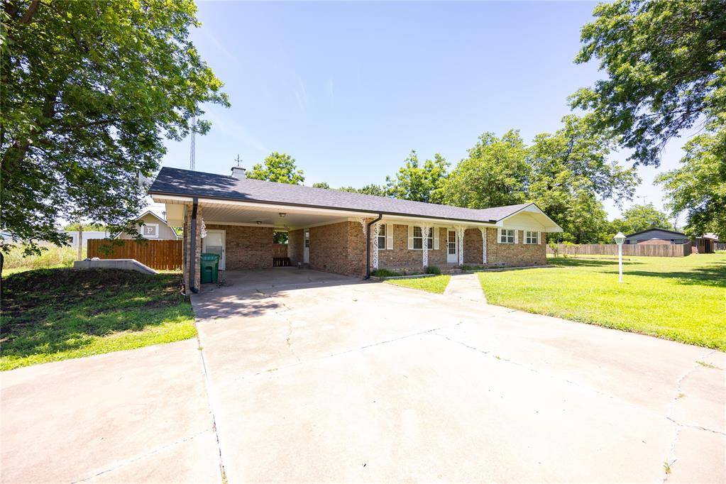 1020 S Rose AVE, Glencoe, OK 74032