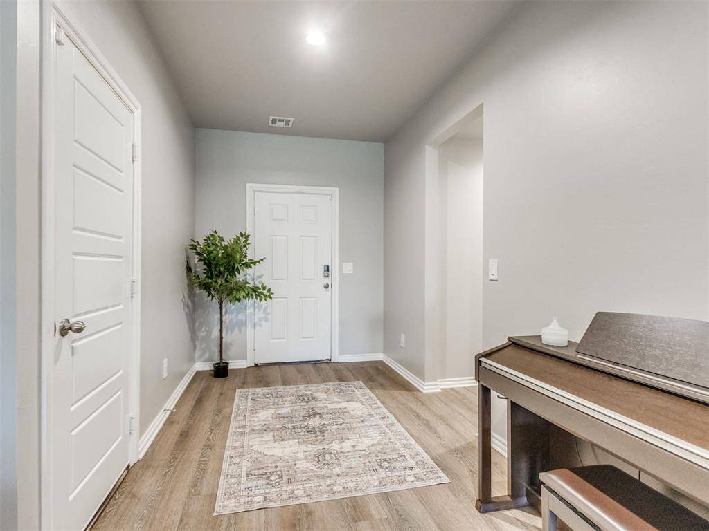 14404 Natural Falls WAY, Oklahoma City, OK 73142