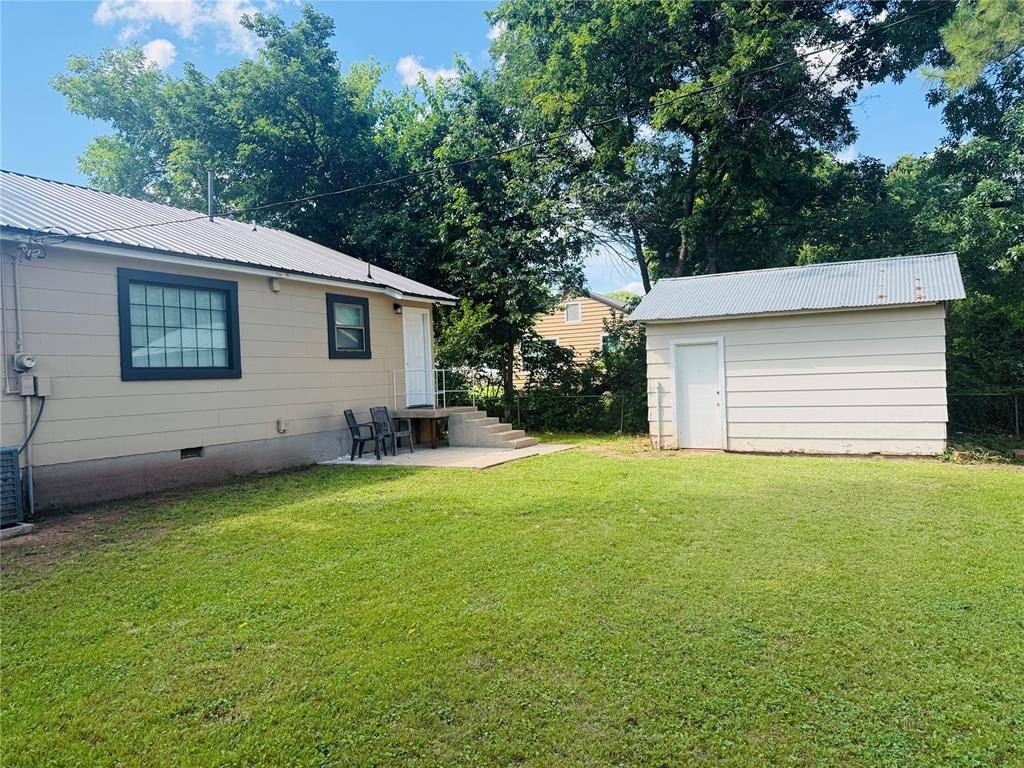 808 Roosevelt ST, Seminole, OK 74868