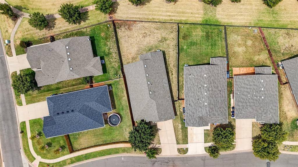 18109 Montoro WAY, Edmond, OK 73012