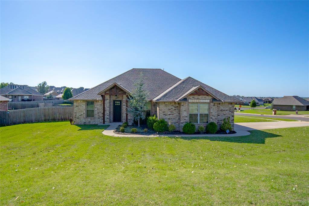 1799 Appaloosa DR, Blanchard, OK 73010