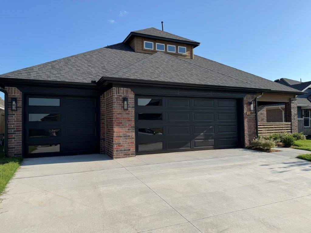 11104 NW 132nd ST, Yukon, OK 73099