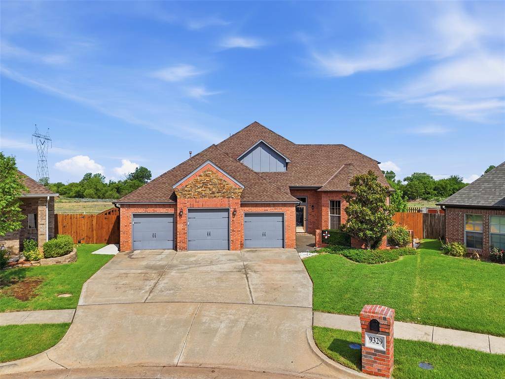 9329 NW 134th TER, Yukon, OK 73099