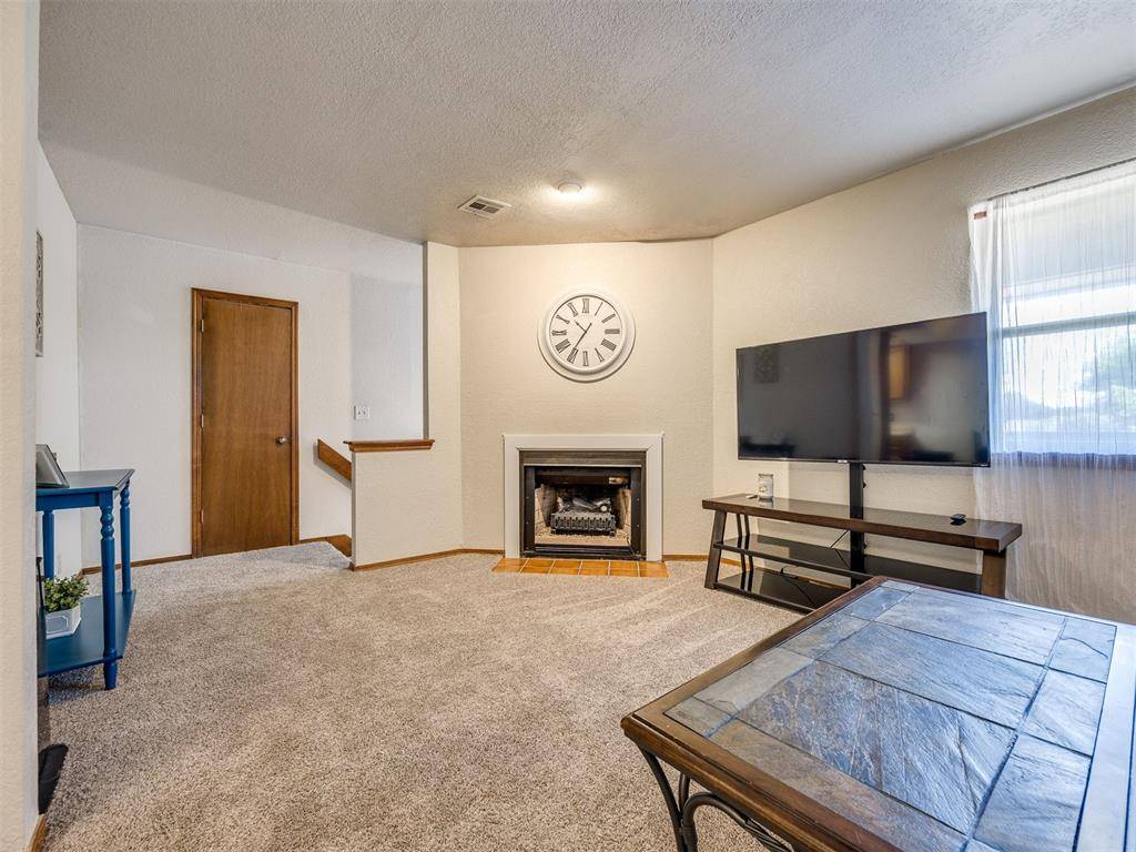 11421 Springhollow RD #1102, Oklahoma City, OK 73120