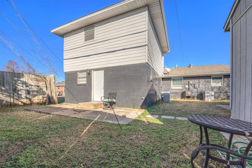 3105 N Viewpoint DR, Midwest City, OK 73110