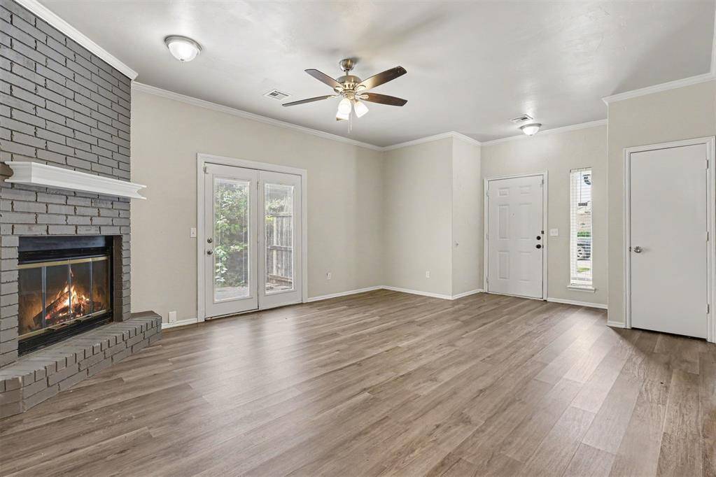 2113 S Robinson AVE, Moore, OK 73170
