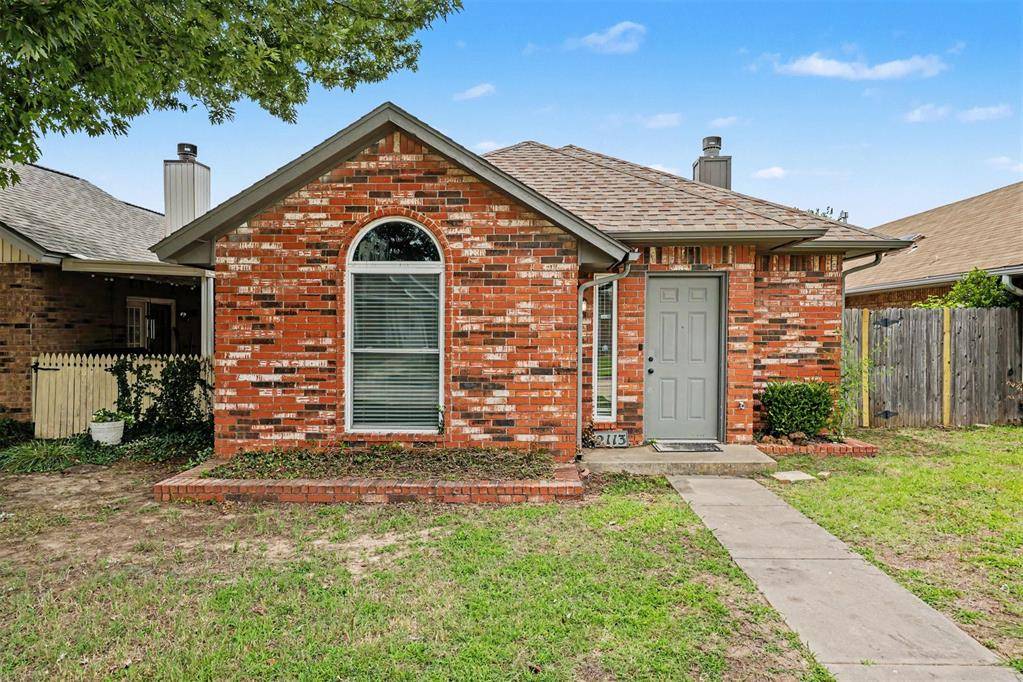 2113 S Robinson AVE, Moore, OK 73170