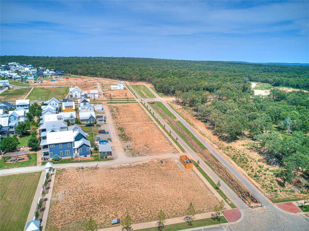 44 Redbud ST, Carlton Landing, OK 74432