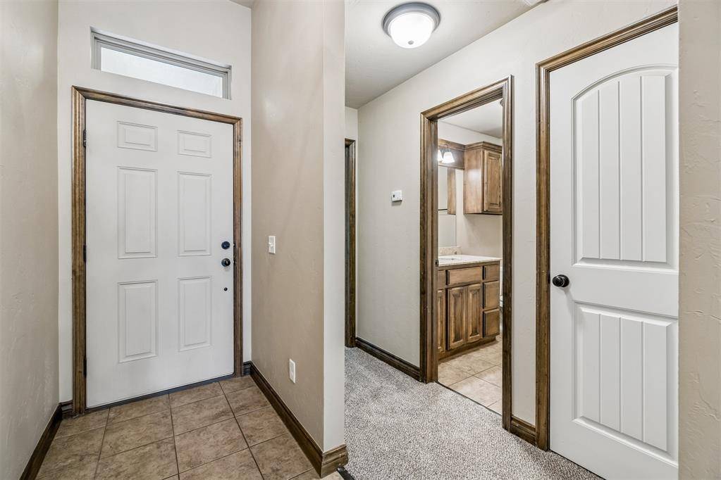 2601 Fawn Lily RD, Oklahoma City, OK 73128
