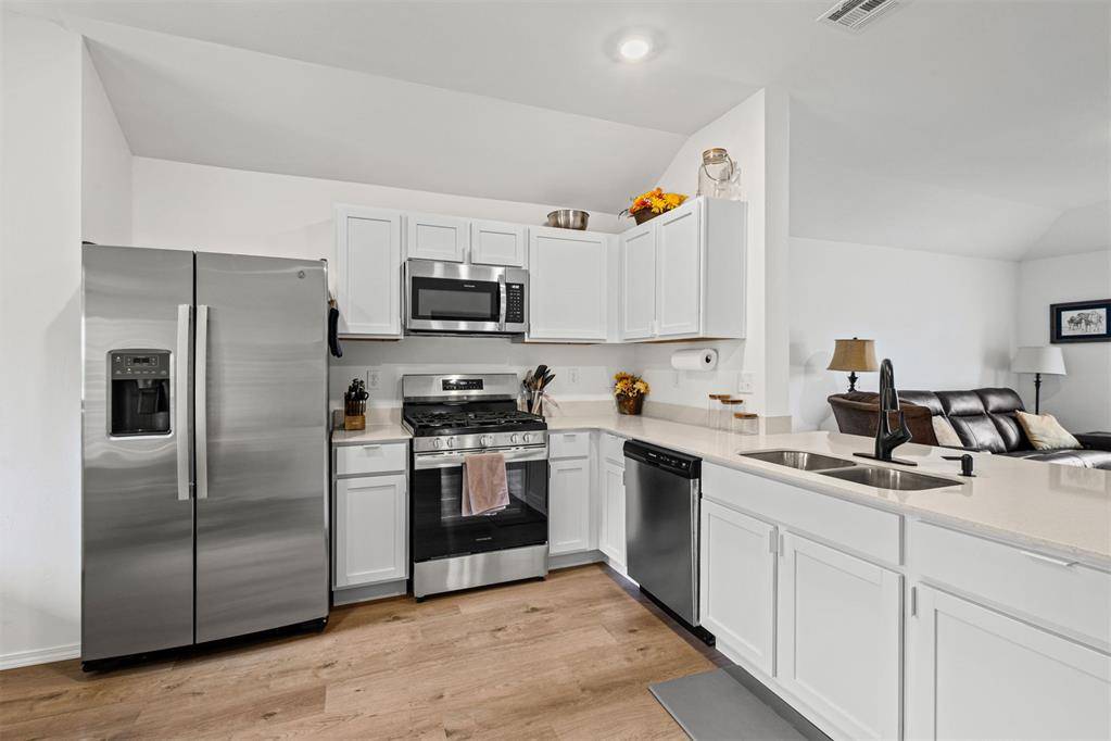 3880 Ada AVE, Harrah, OK 73045