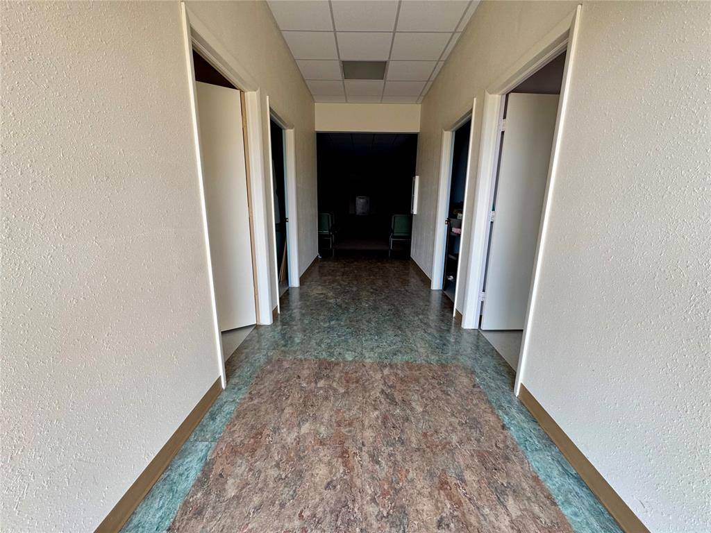 601 E 1st ST, Cement, OK 73017