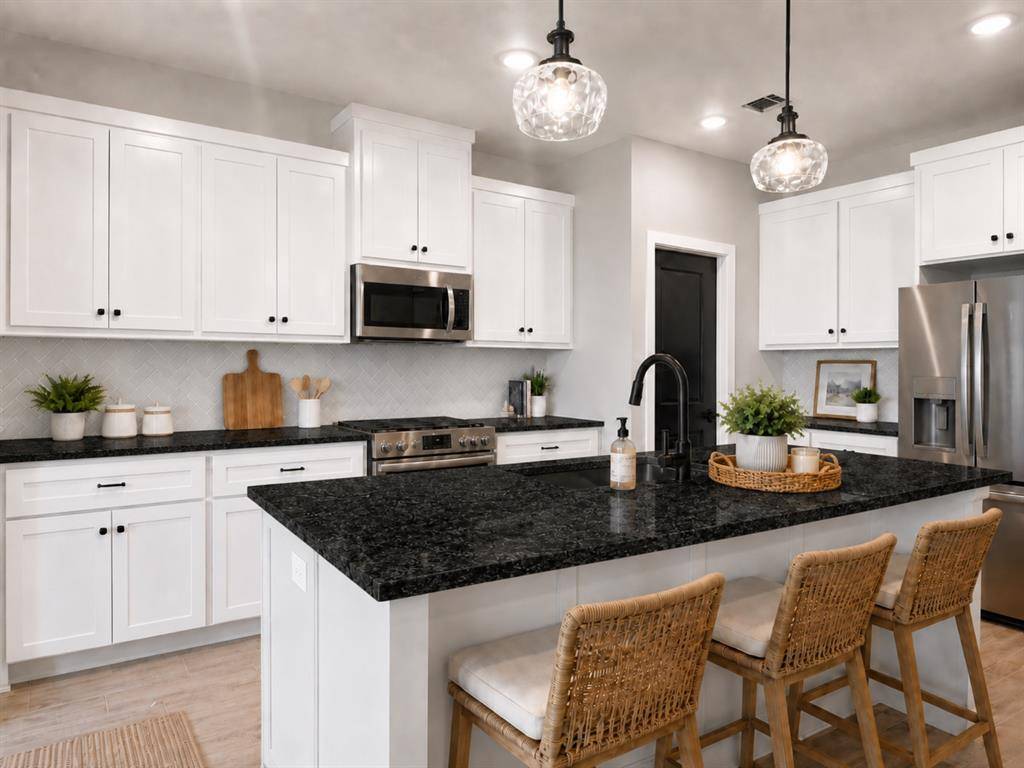 1063 Copper Ridge CIR, Piedmont, OK 73078