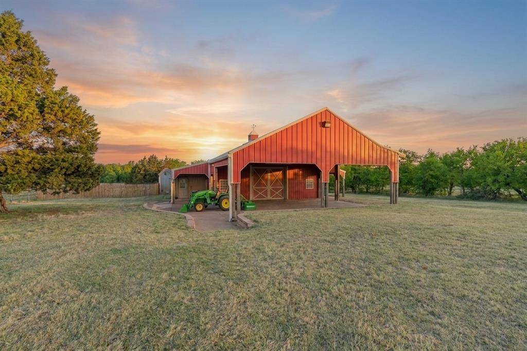 W Waterloo RD, Edmond, OK 73025