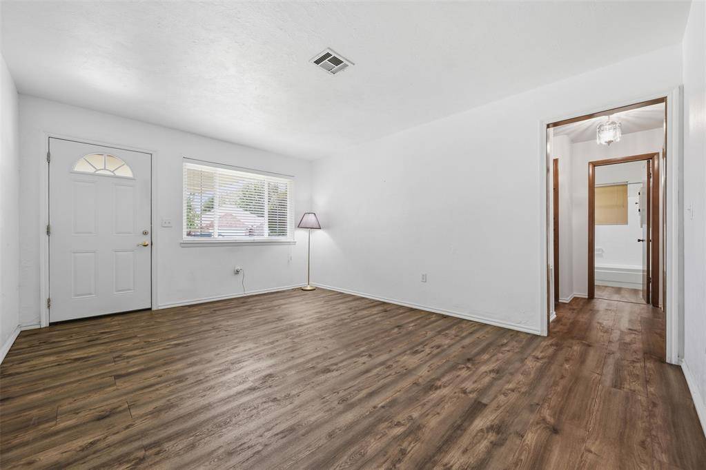 1313 Regency BLVD, Moore, OK 73160