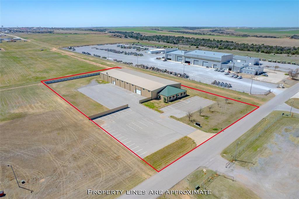 211 W Canyon RUN, Hinton, OK 73047