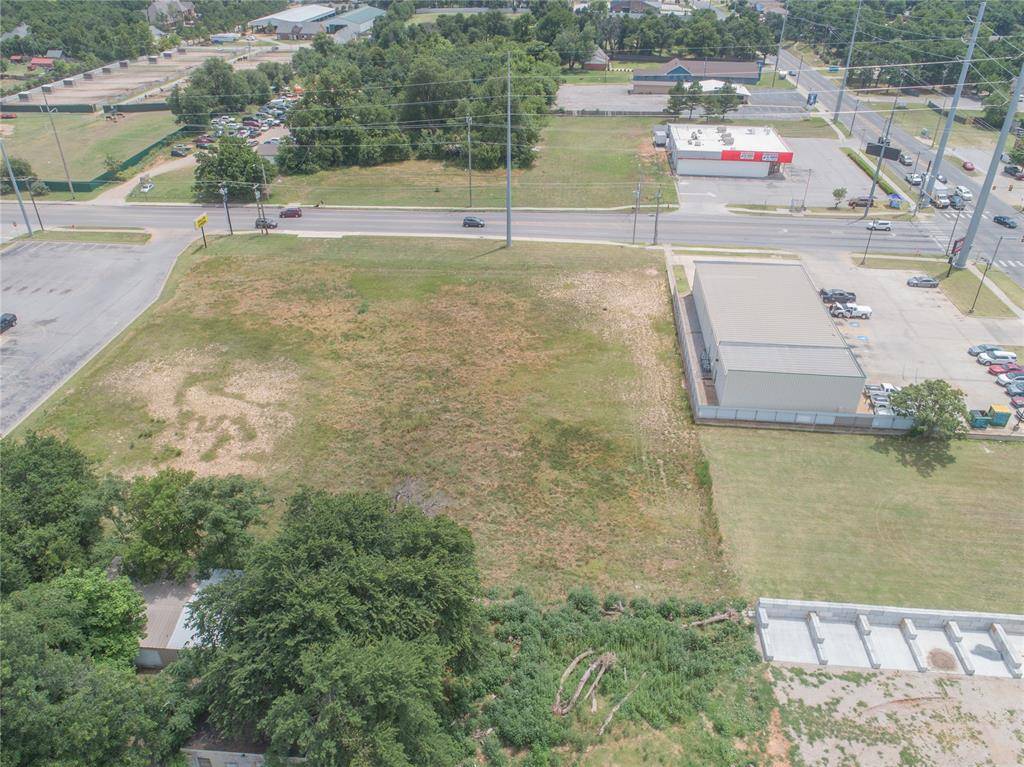 6909 NW 10th ST, Oklahoma City, OK 73127
