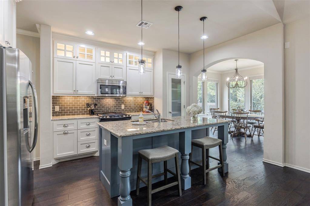 624 Blue Oak WAY, Edmond, OK 73034