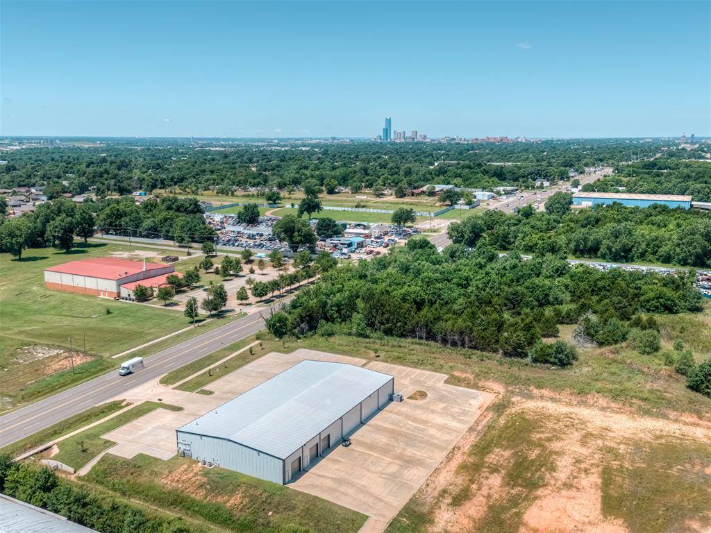 3303 NE 23rd ST, Oklahoma City, OK 73121