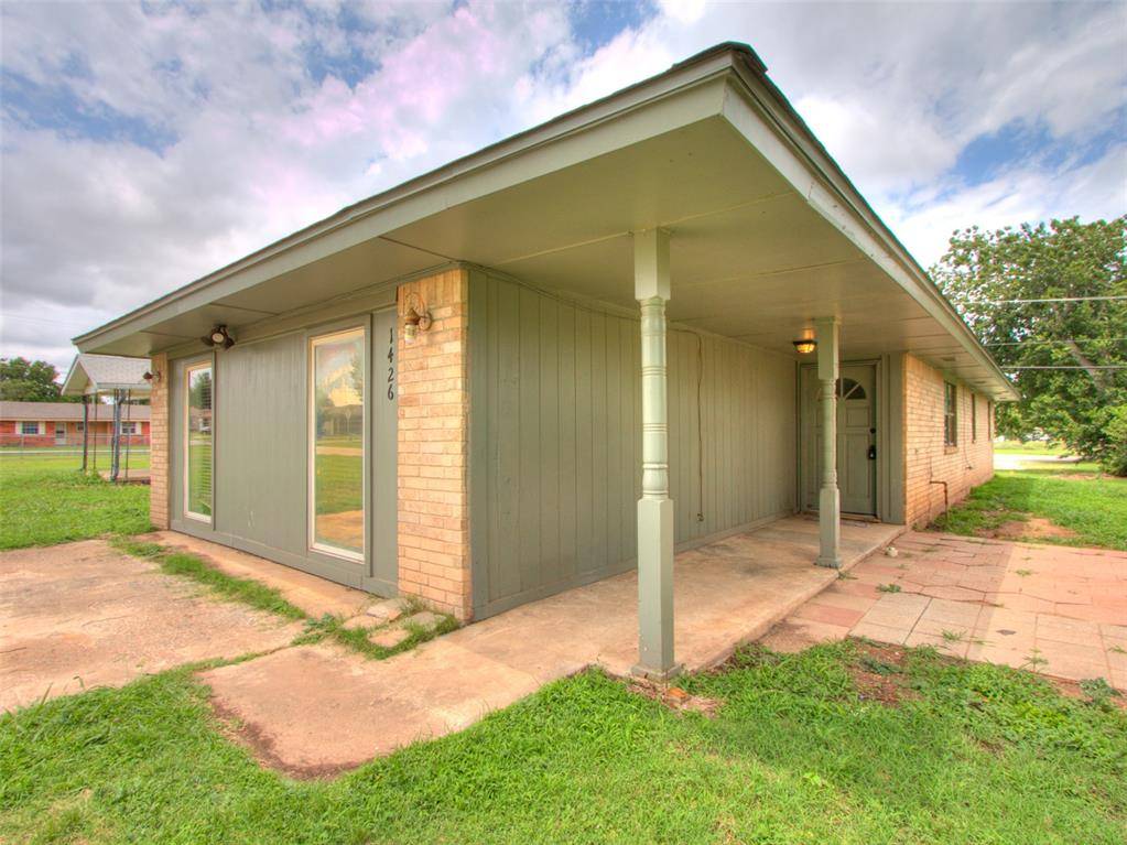 1426 W Watts ST, El Reno, OK 73036