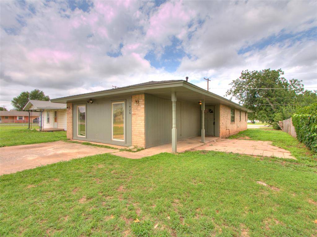 1426 W Watts ST, El Reno, OK 73036